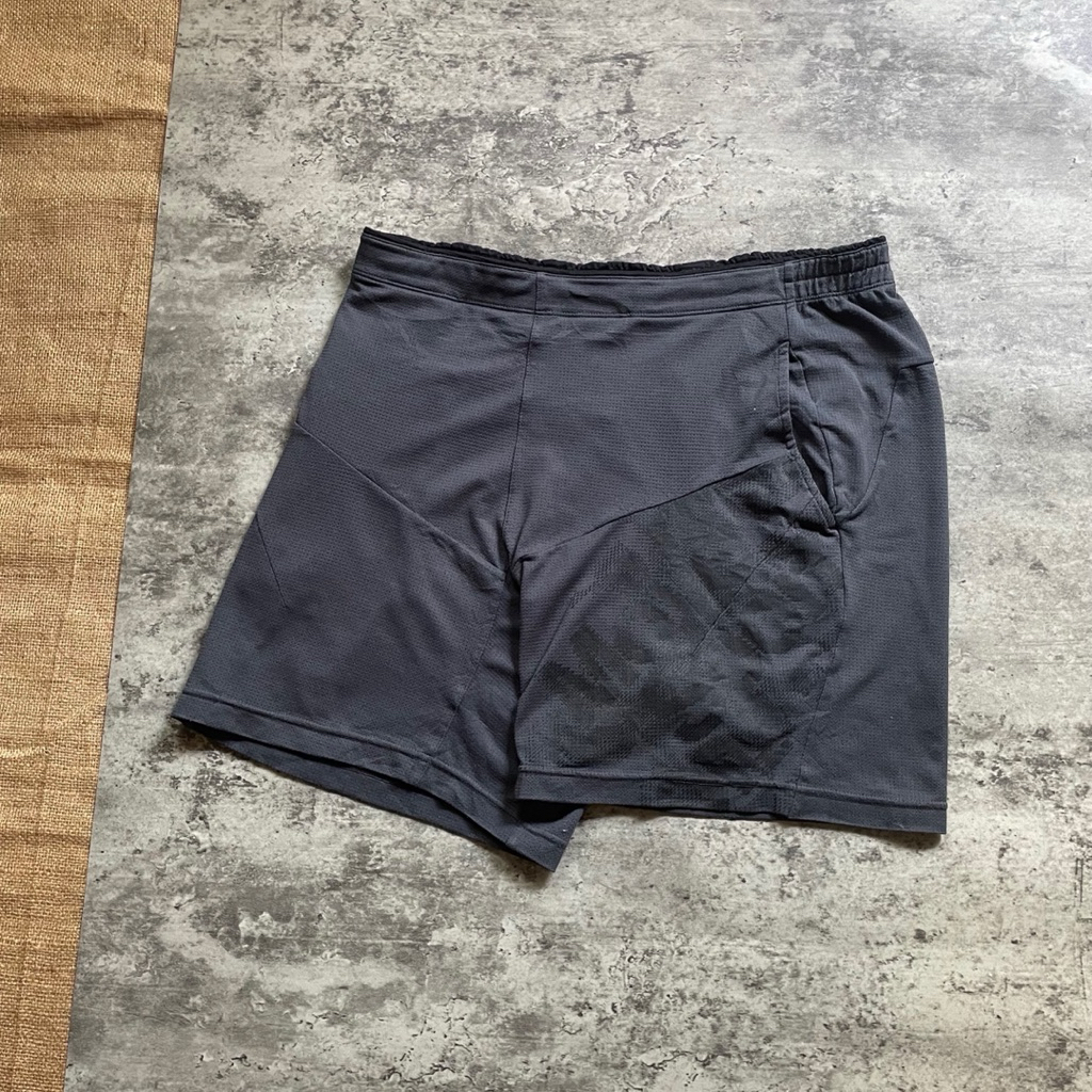 Celana Olahraga Descente Running Pants