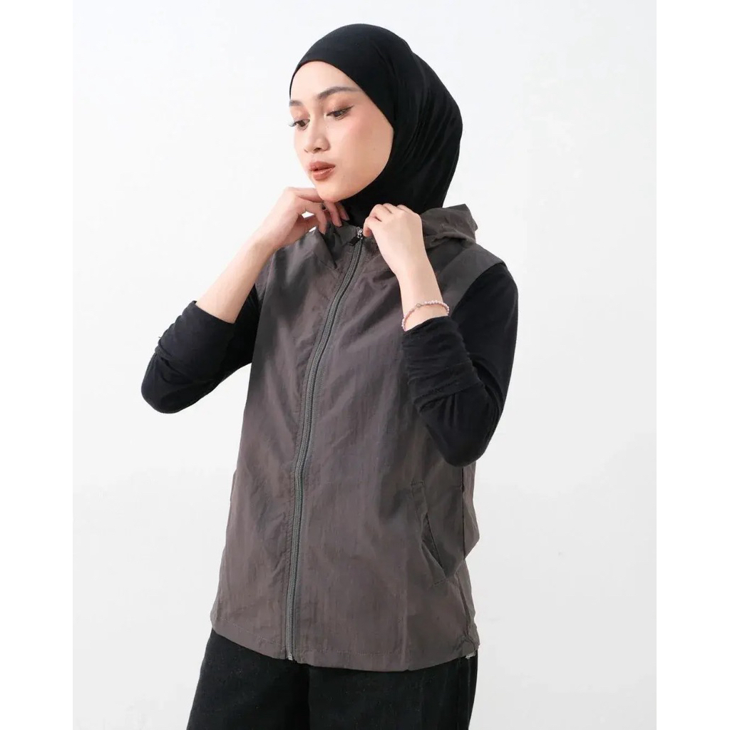 Vest Hoodie Wanita Outer Tanpa Lengan Anti UV Sporty Muslimah