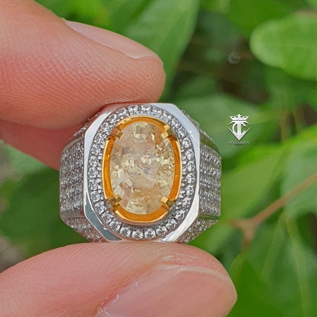 Batu Permata Natural Yellow Sapphire Madagascar 3.77 Ct No Heat MRI Memo