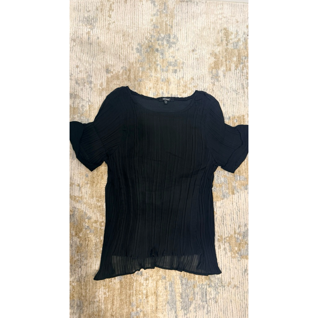 baju hardware hitam