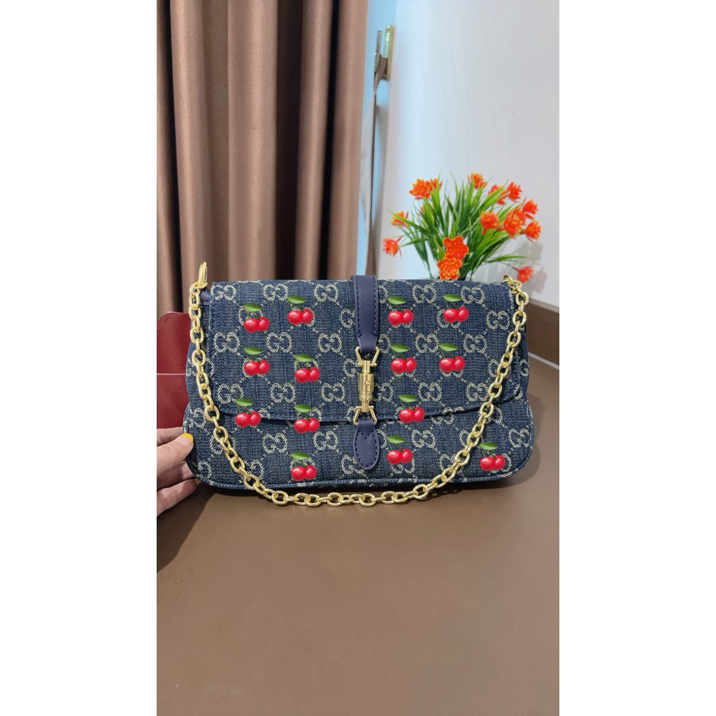 PRELOVED TAS WANITA/preloved tas/tas wanita denim