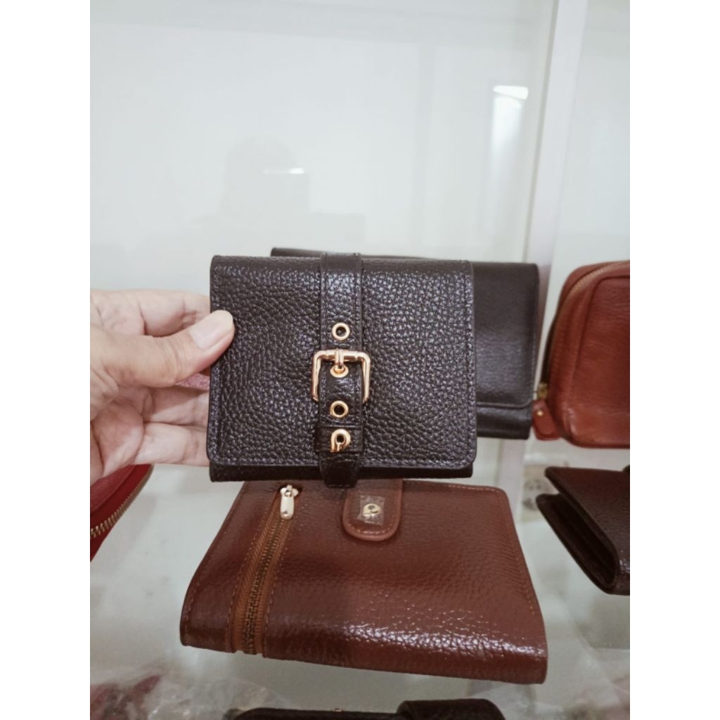 D848 DOMPET PAPILLON
