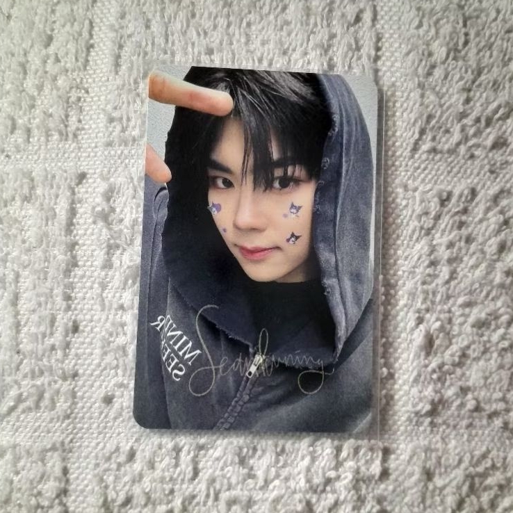 [PHOTOCARD OFFICIAL] Park Gunwook Kuromi Melting Point