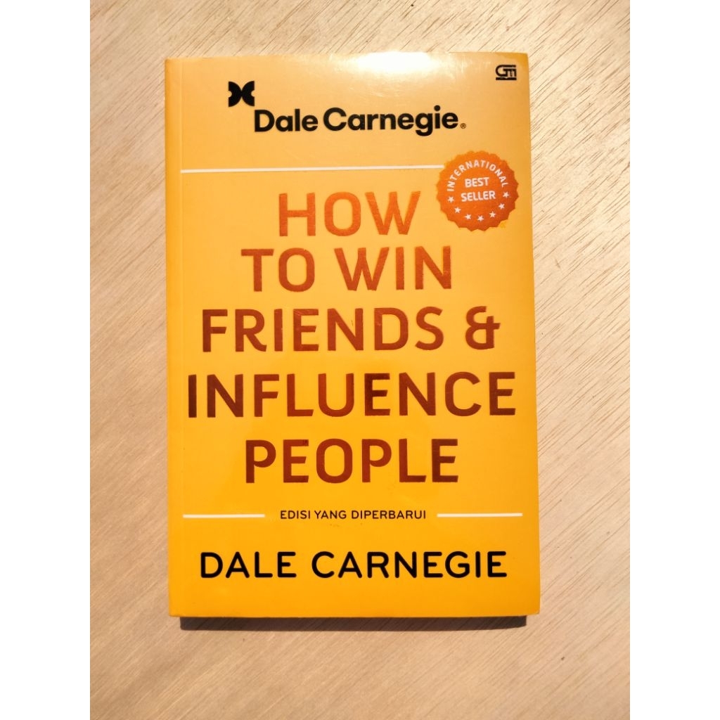 [PRELOVED] Buku Self-Improvement "How to Win Friends and Influence People" oleh Dale Carnegie (seale