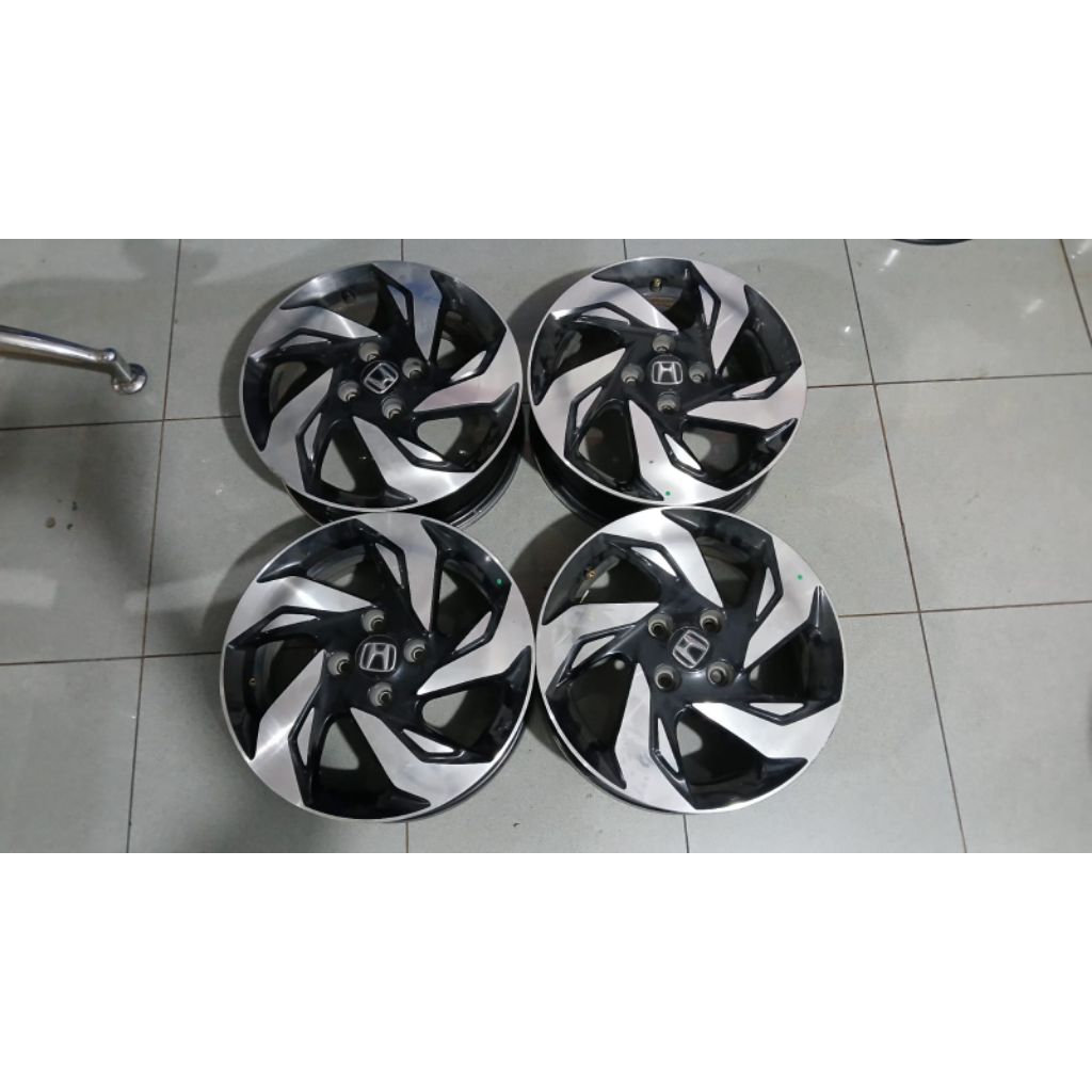 Velg Mobil Bekas Standar MOBILIO R15 Brio Freed Jazz Vios Ayla (velg only)