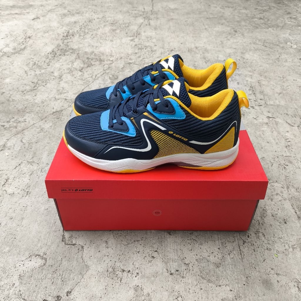 Sepatu Bulutangkis Pria LOTTO BADMINTON ORIGINAL