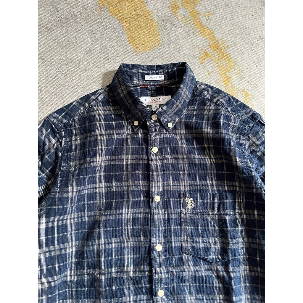 Kemeja Corduroy Polo Uspa