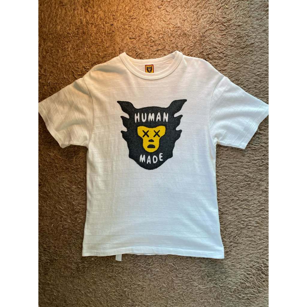 Kaos Oversize HUMAN MADE Putih Polos Kolaborasi KAWS Print Bear Hitam Tulisan HUMAN MADE Streetwear 