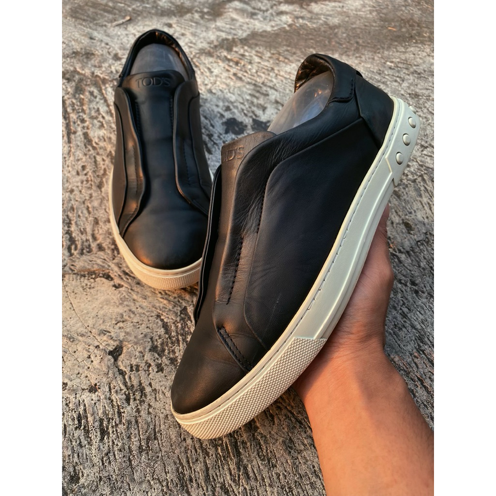TODS SLIP ON LACELESS - SEPATU SNEAKERS ITALY