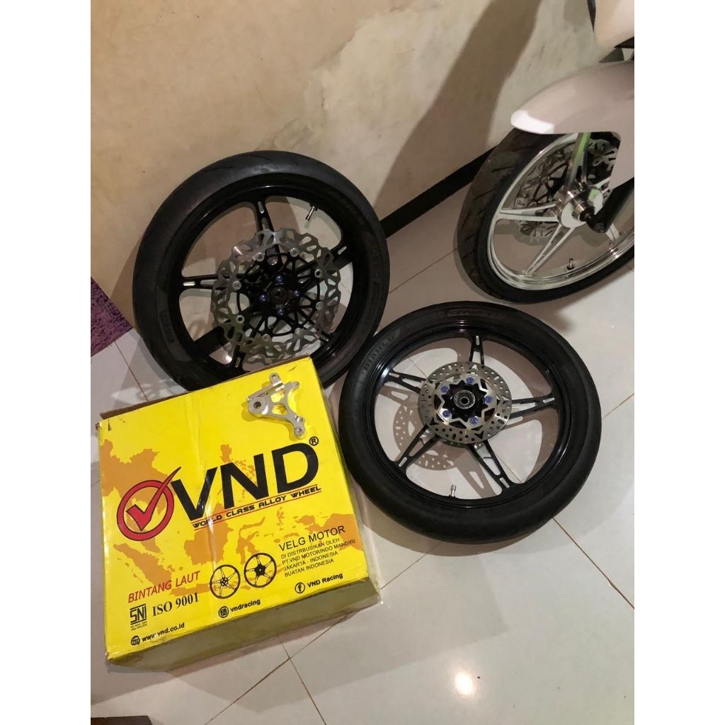 VELG VND BINTANG LAUT