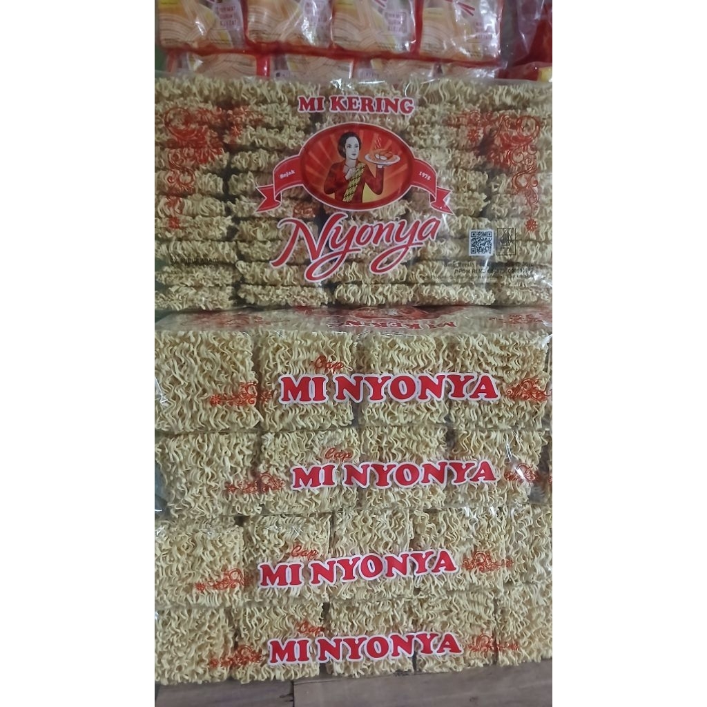 (kediri)mie kering nyonya