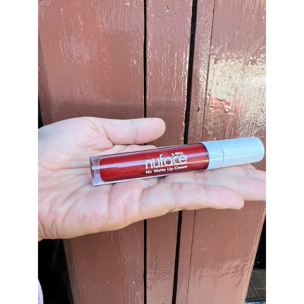 NU FACE ( NU MATTE LIP CREAM)
