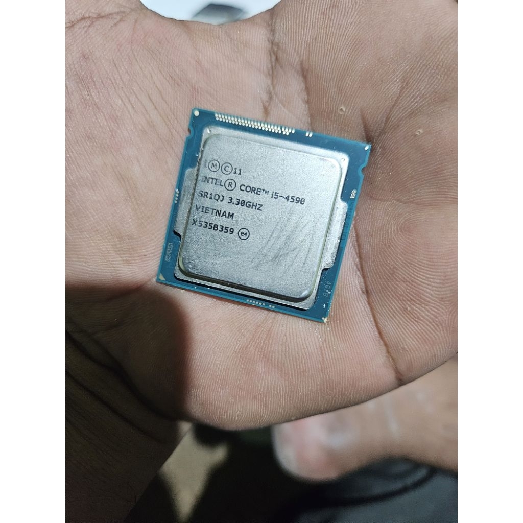 prosesor intel i5 4590.