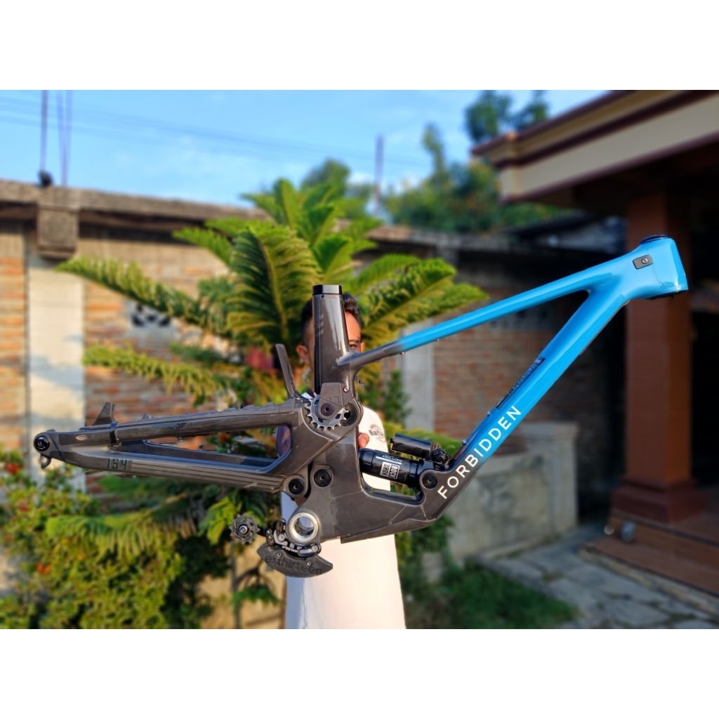 FORBIDDEN DREADNOUGHT V1 CARBON 29 FRAME MTB ENDURO DH 29ER