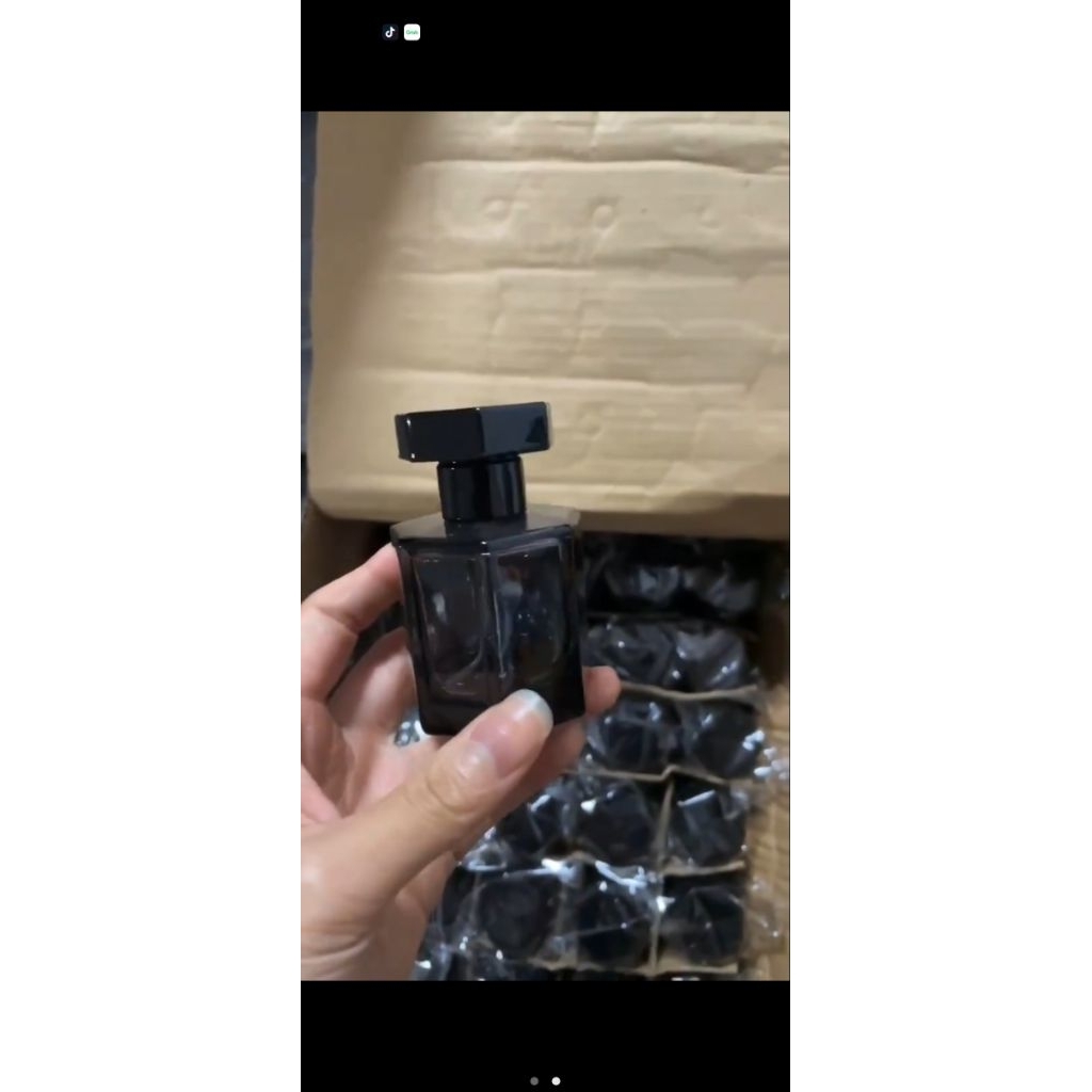 BOTOL PARFUM KACA HITAM HEXAGON 30ml