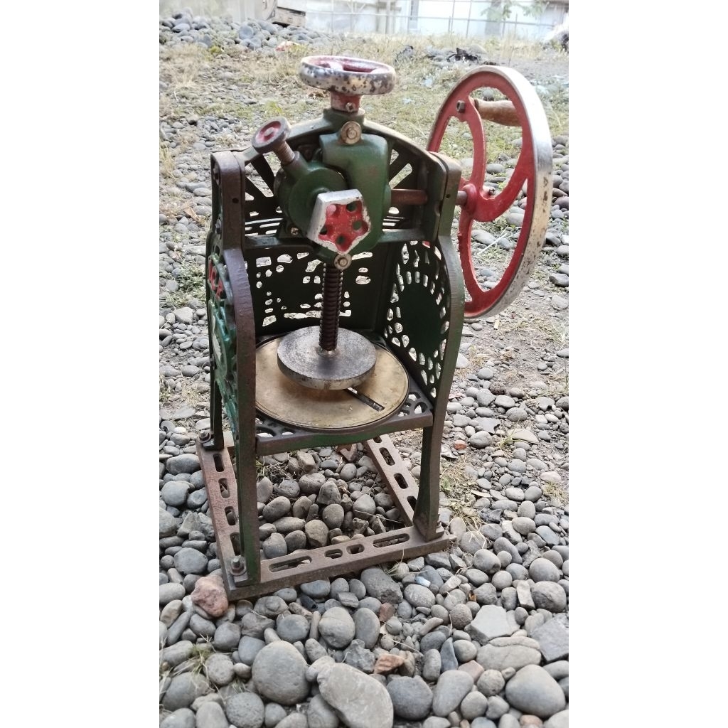 alat serut es alat es gosrok alat serut mesin es serut jadul lawas vintage Swan original bekas