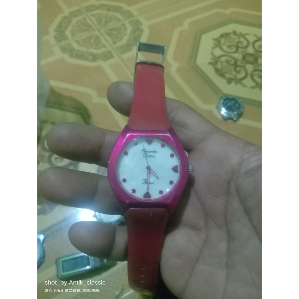 jam tangan wanita Alexandre Christie bekas