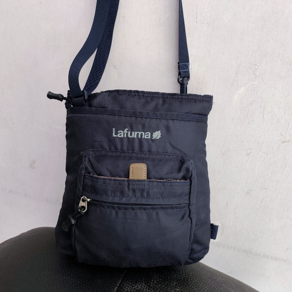 Lafuma Sling Bag / tas selempang Outdoor Lafuma Navy