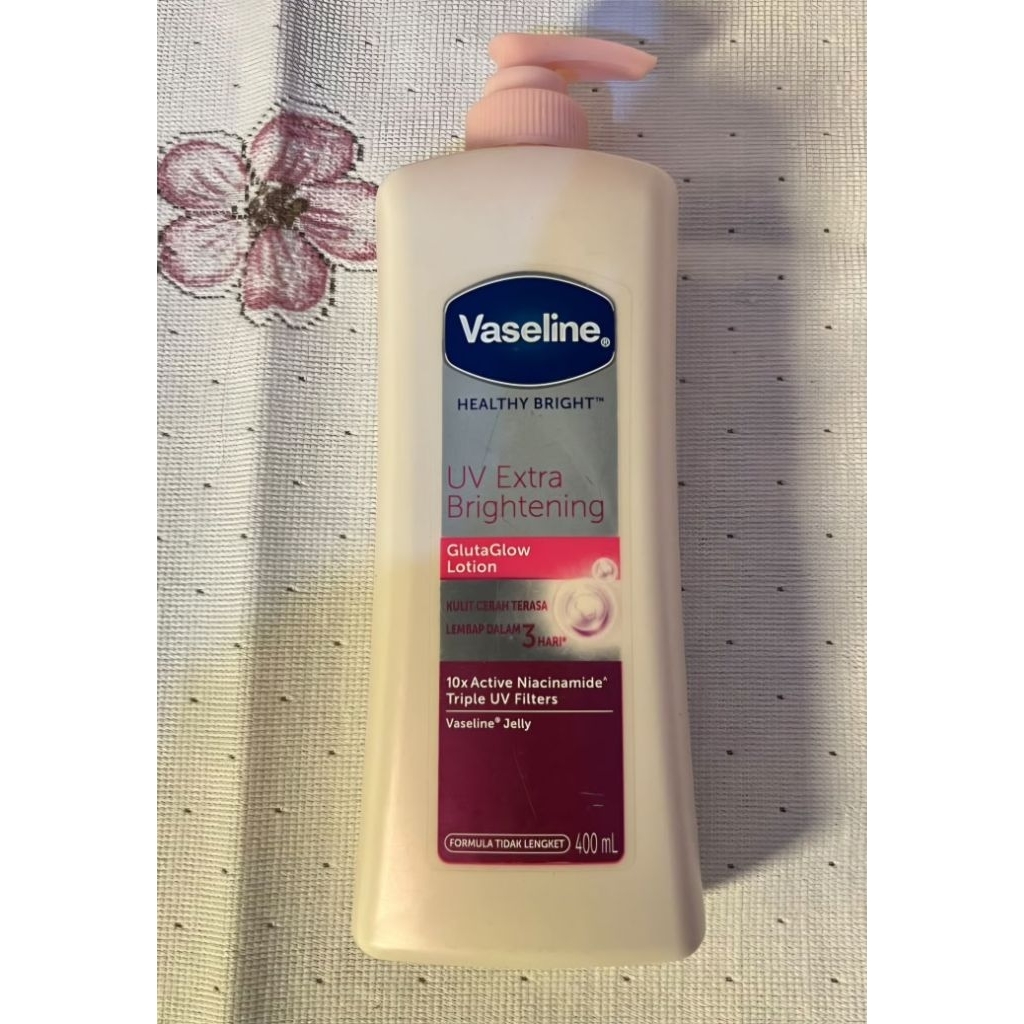 VASELINE BODY LOTION