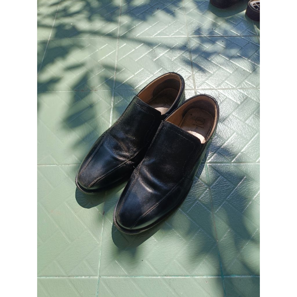 Sepatu Loafer Pria Hush Puppies