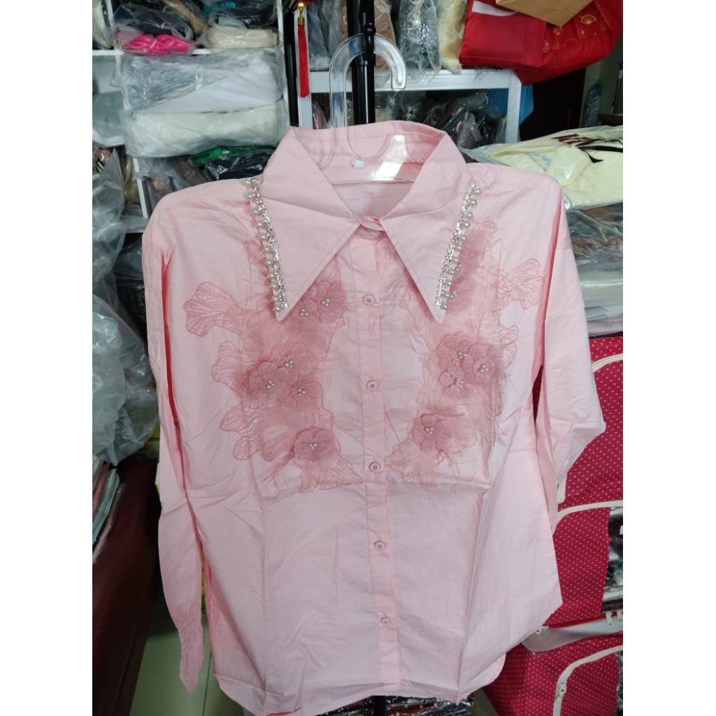 kemeja bunga 3D mutiara no brand no tag (barang asli bangkok / bkk) warna pink