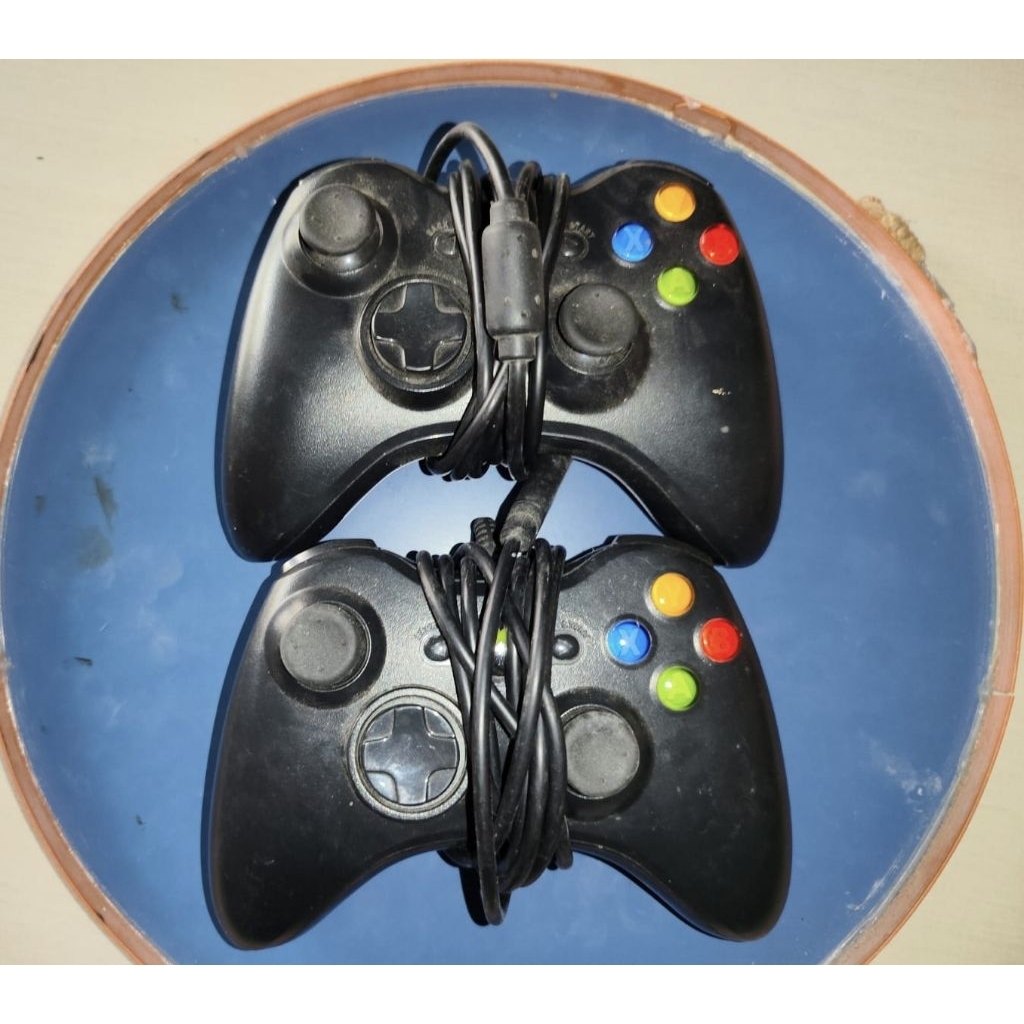 stik xbox 360 warna hitam second