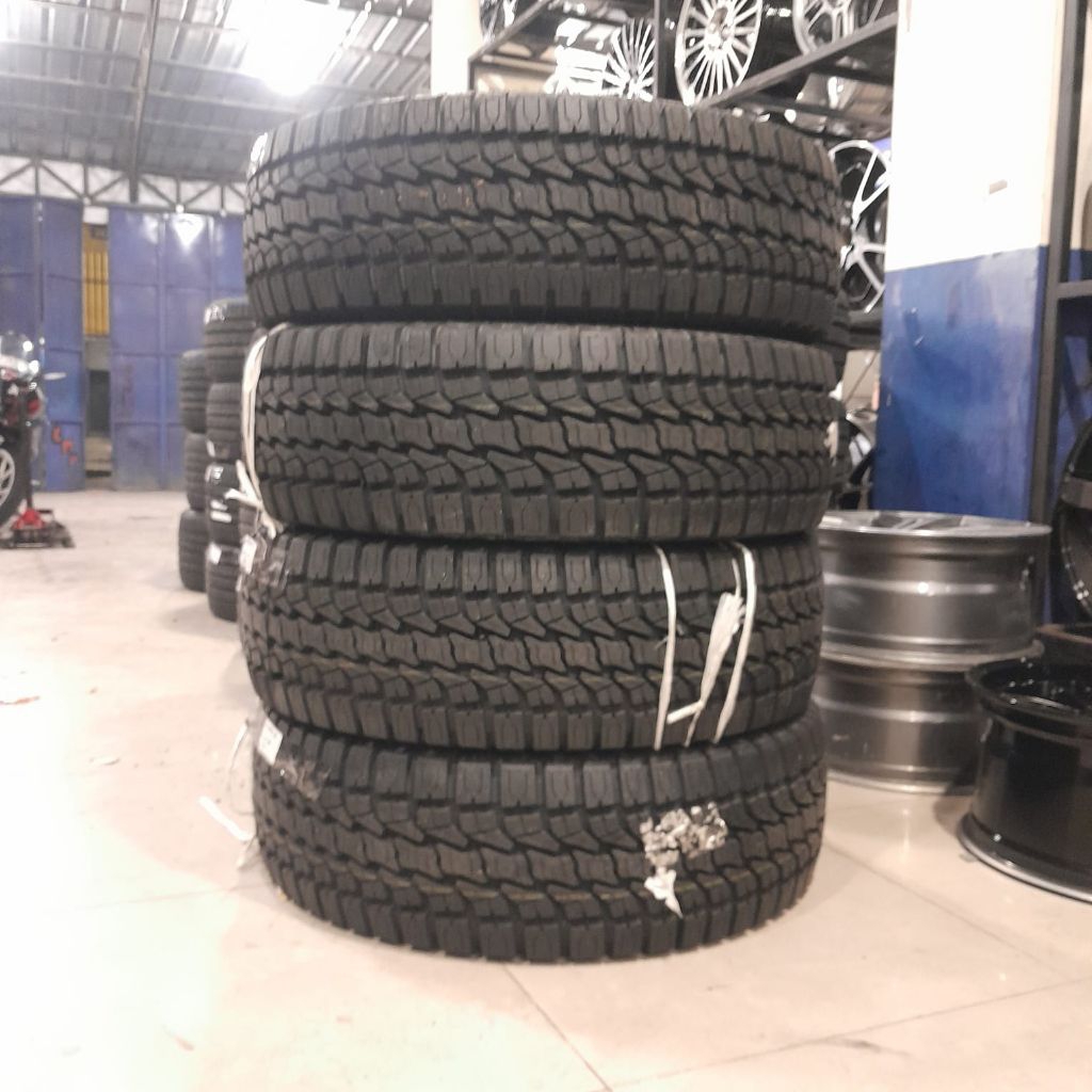 BAN SECOND MURAH ACCELERA EPSILON A/T 285 75 R16 NIK 26 SEMUA
