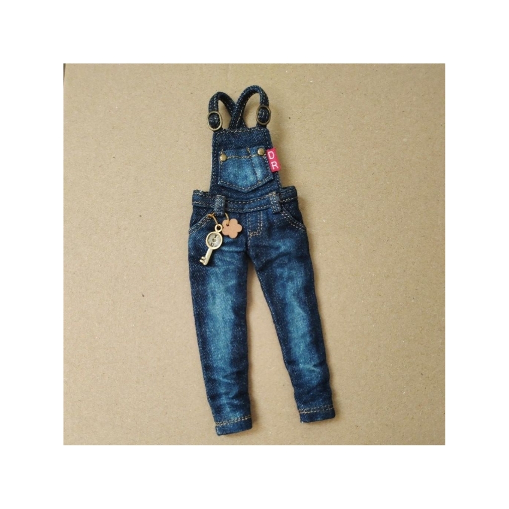 baju boneka Blythe