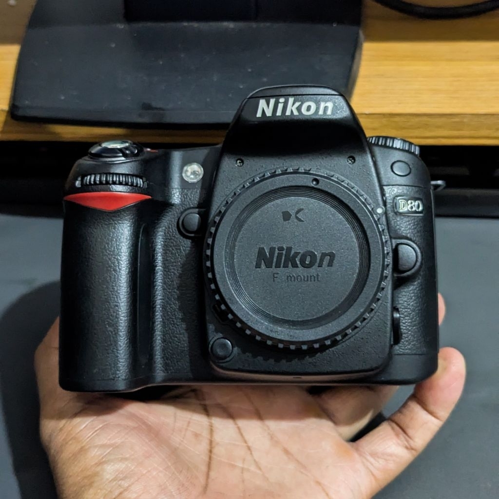 Kamera DSLR Nikon D80 Body Only