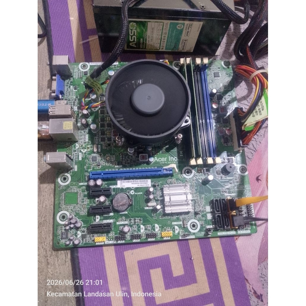 Paket Motherboard Acer IPISB-VR REV 1.01 LGA 1155 + Intel Core i3 2120 + Fan CPU
