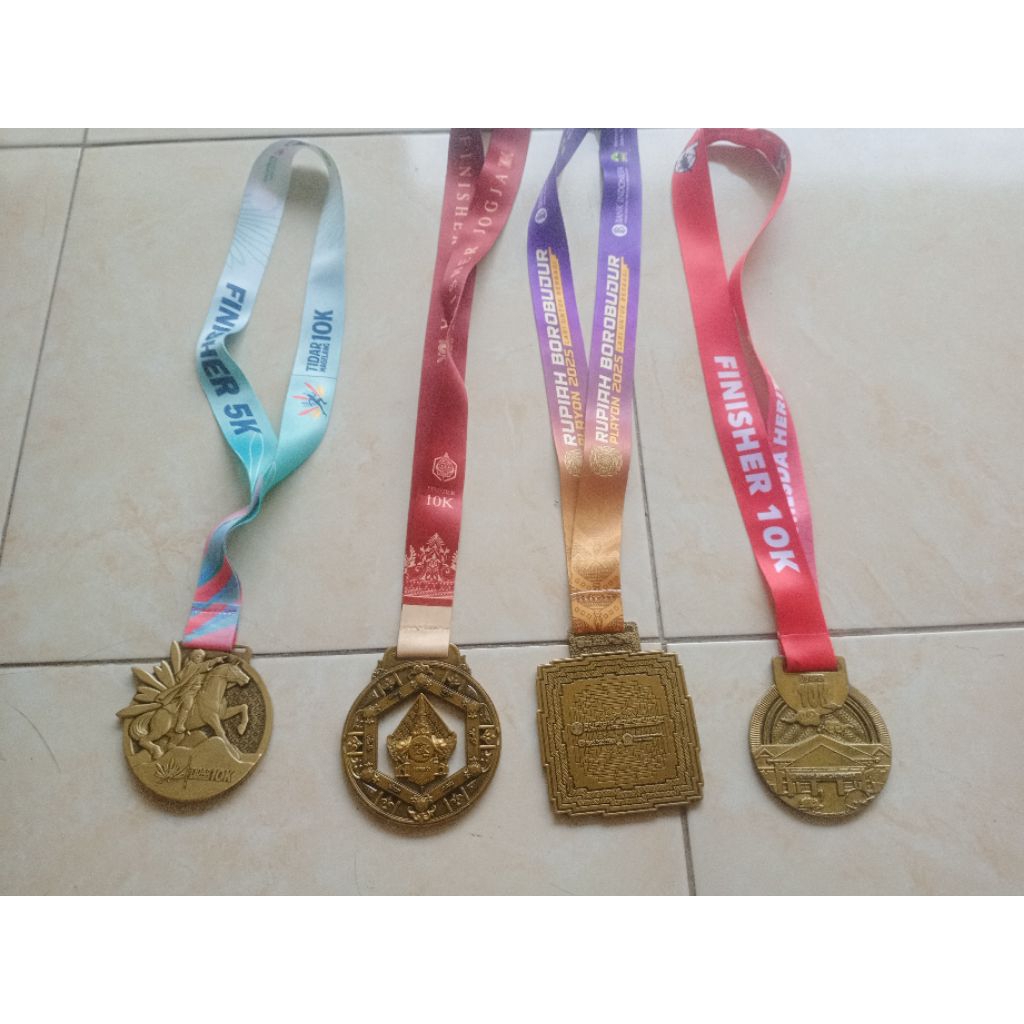 Medali Event Running