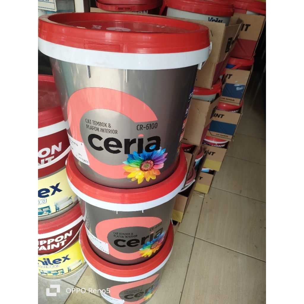 cat tembok propan veria 20kg warna putih ,cat lebih kental ,