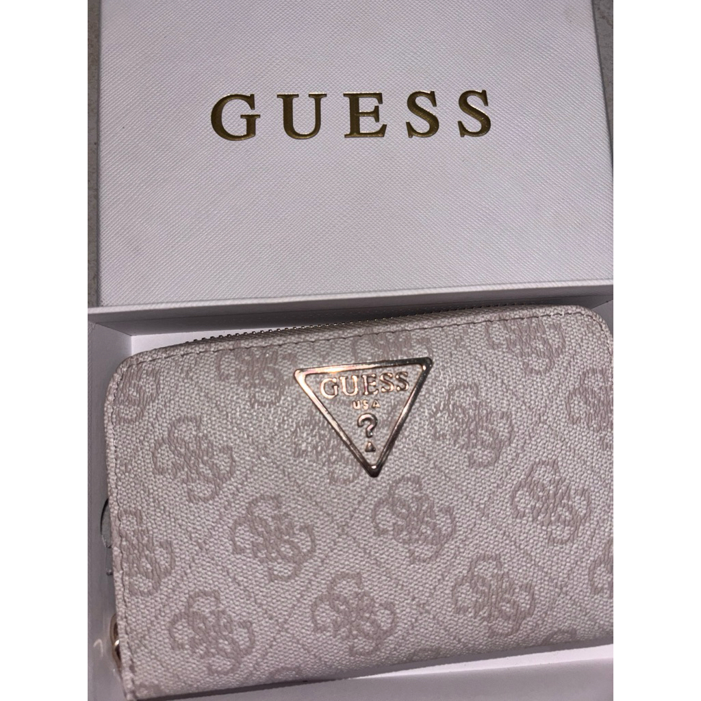 Preloved Dompet Guess Original