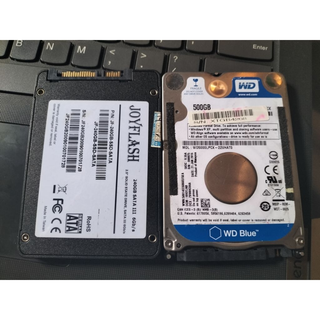SSD 240GB+HDD 500GB Rusak