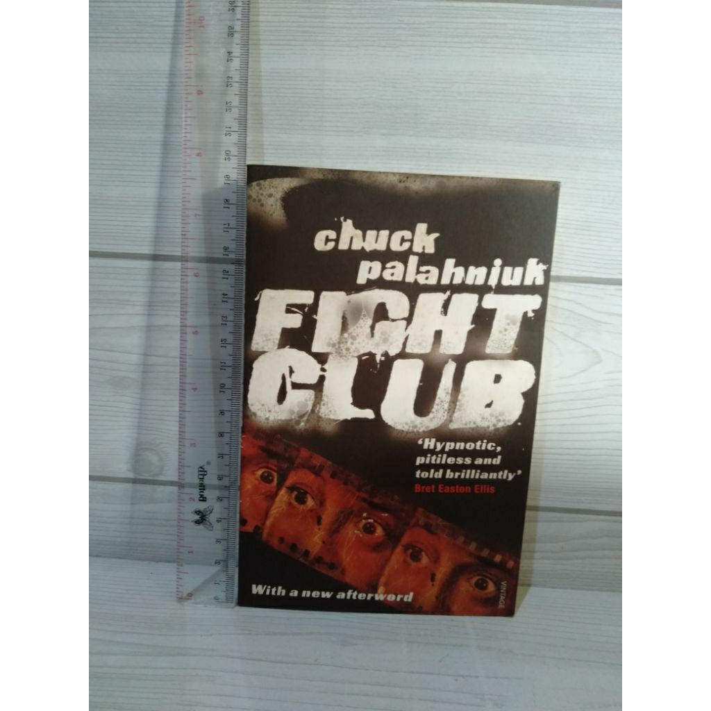 NOVEL ORIGINAL Fight Club By Chuck Palahniuk