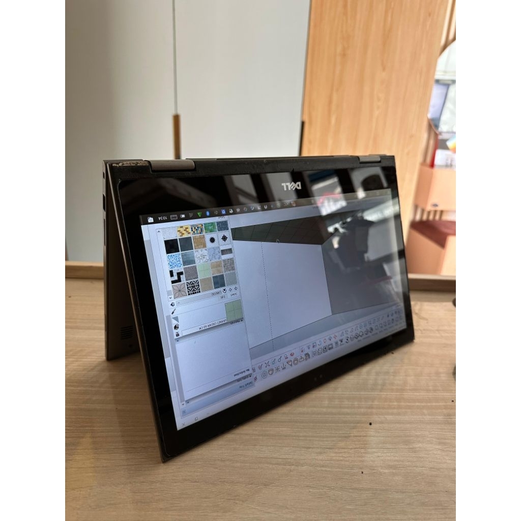 Dell inspiron 5379 core i7 8550U ram 24 ssd 512 second