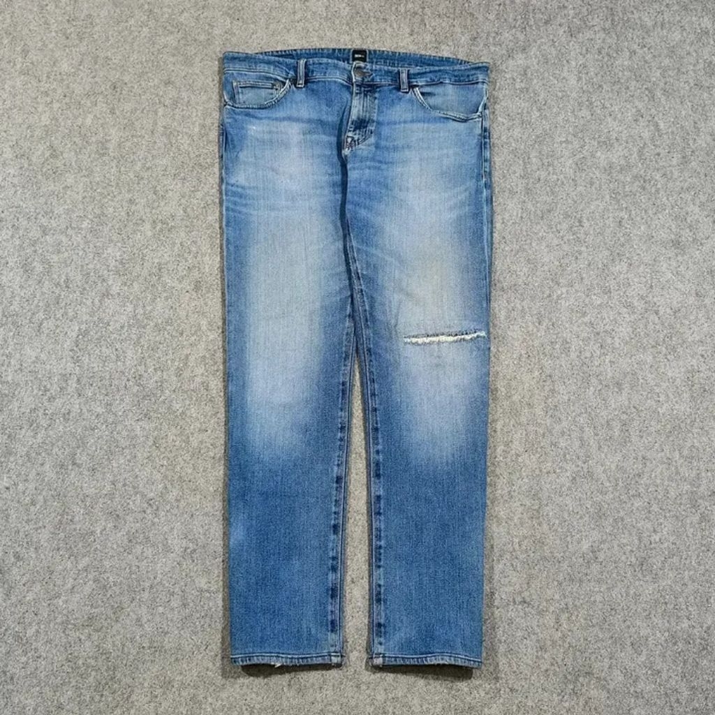 Celana jeans panjang pria size 36 second HUGO BOSS