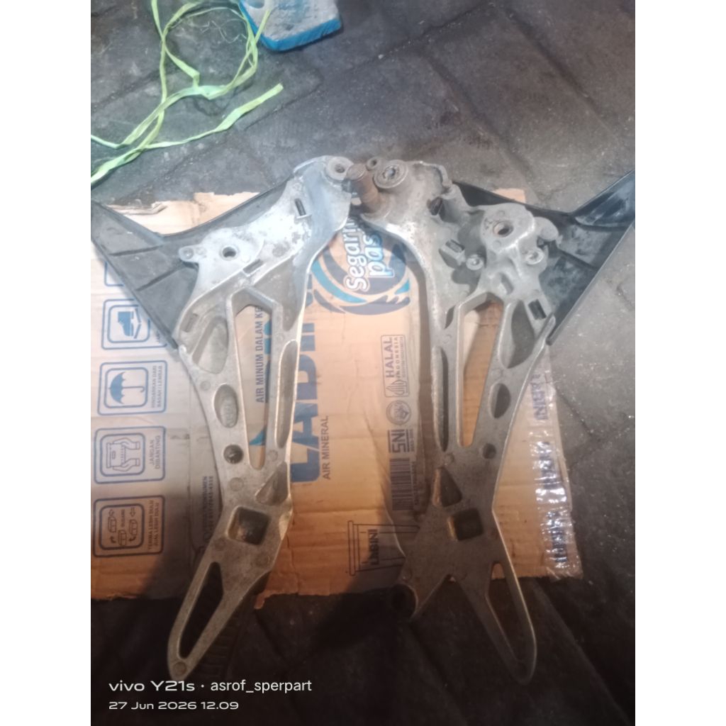 postep belakang supra 125 original