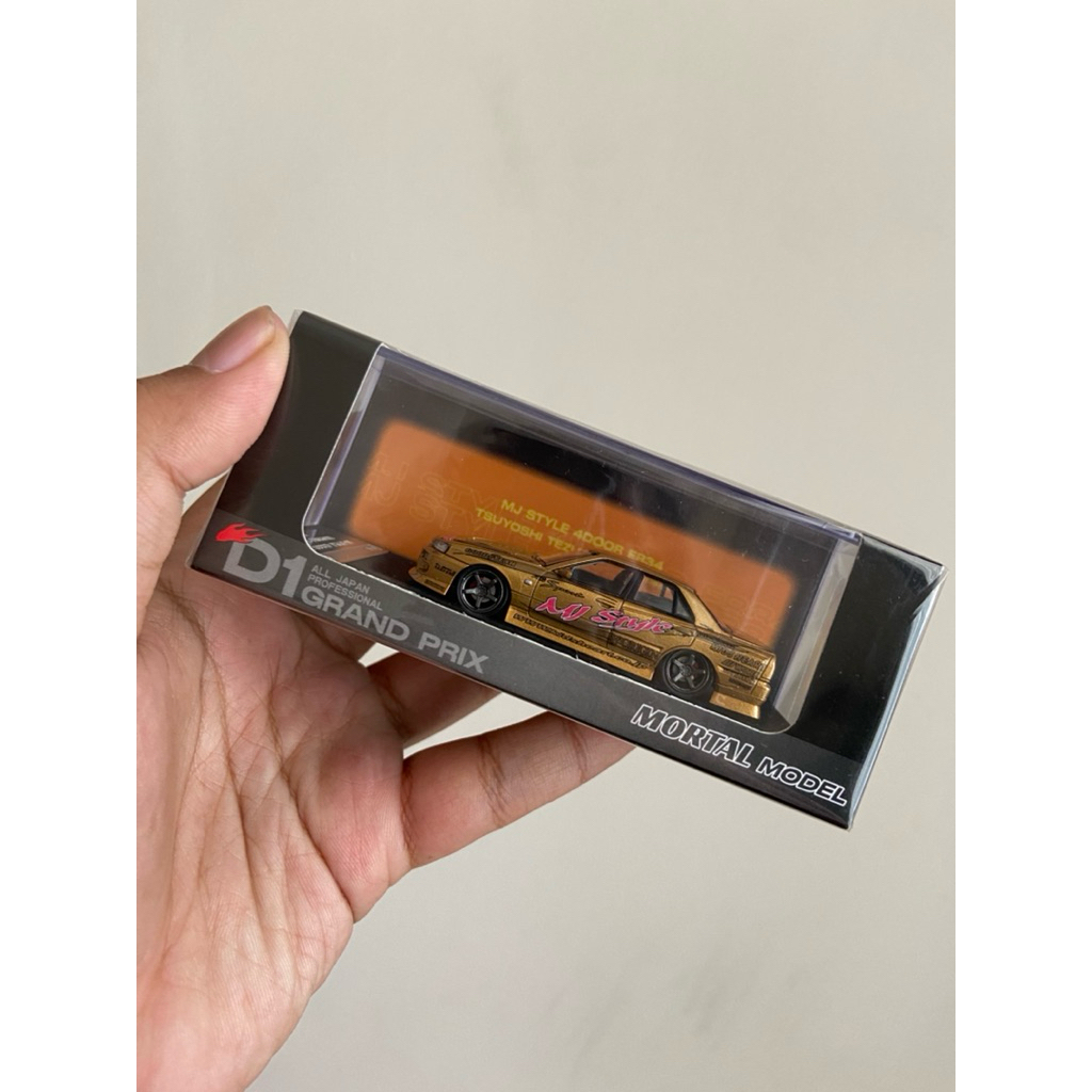 Mortal Model Nissan Skyline ER34 Gold Sealed