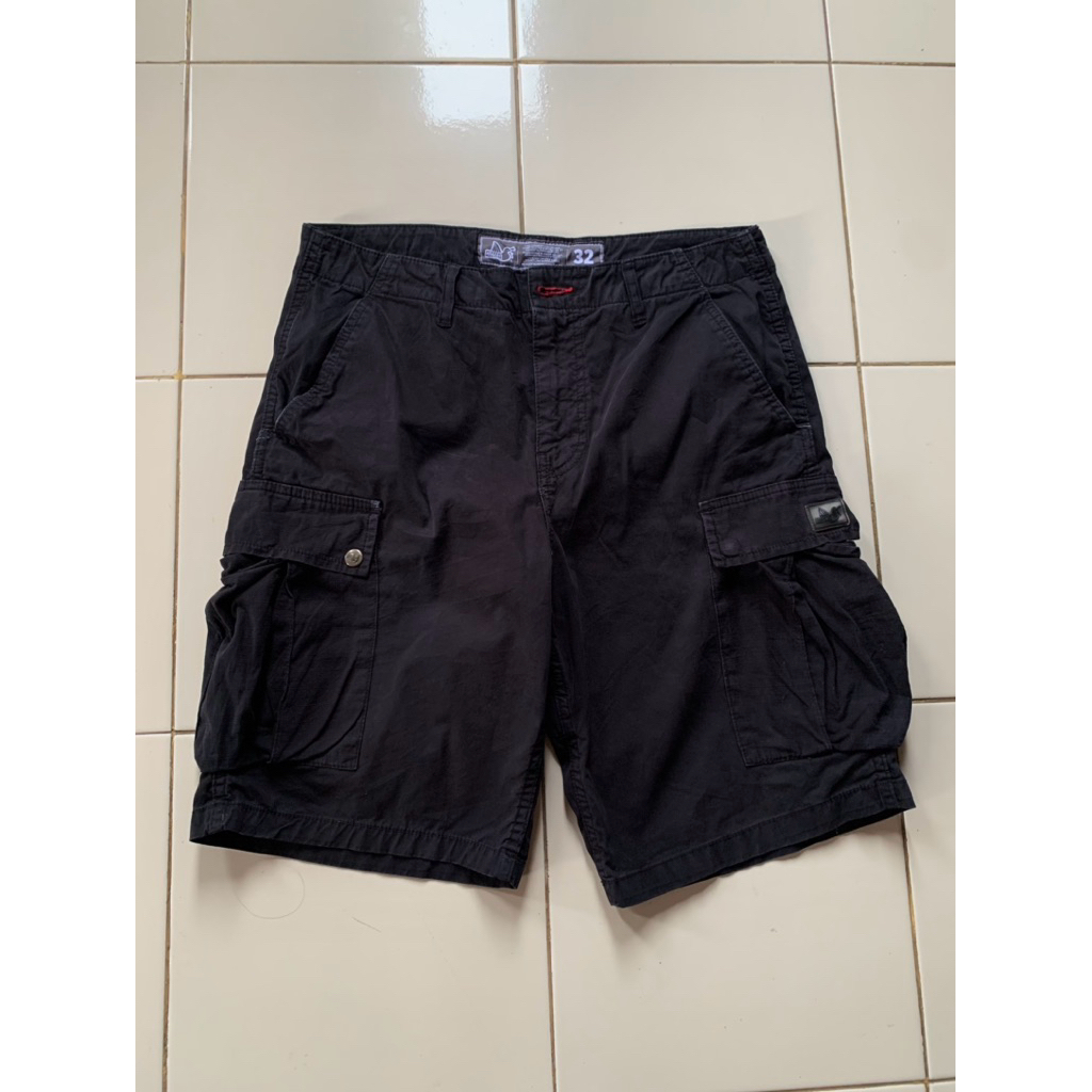 peaceful hooligan short cargo pants