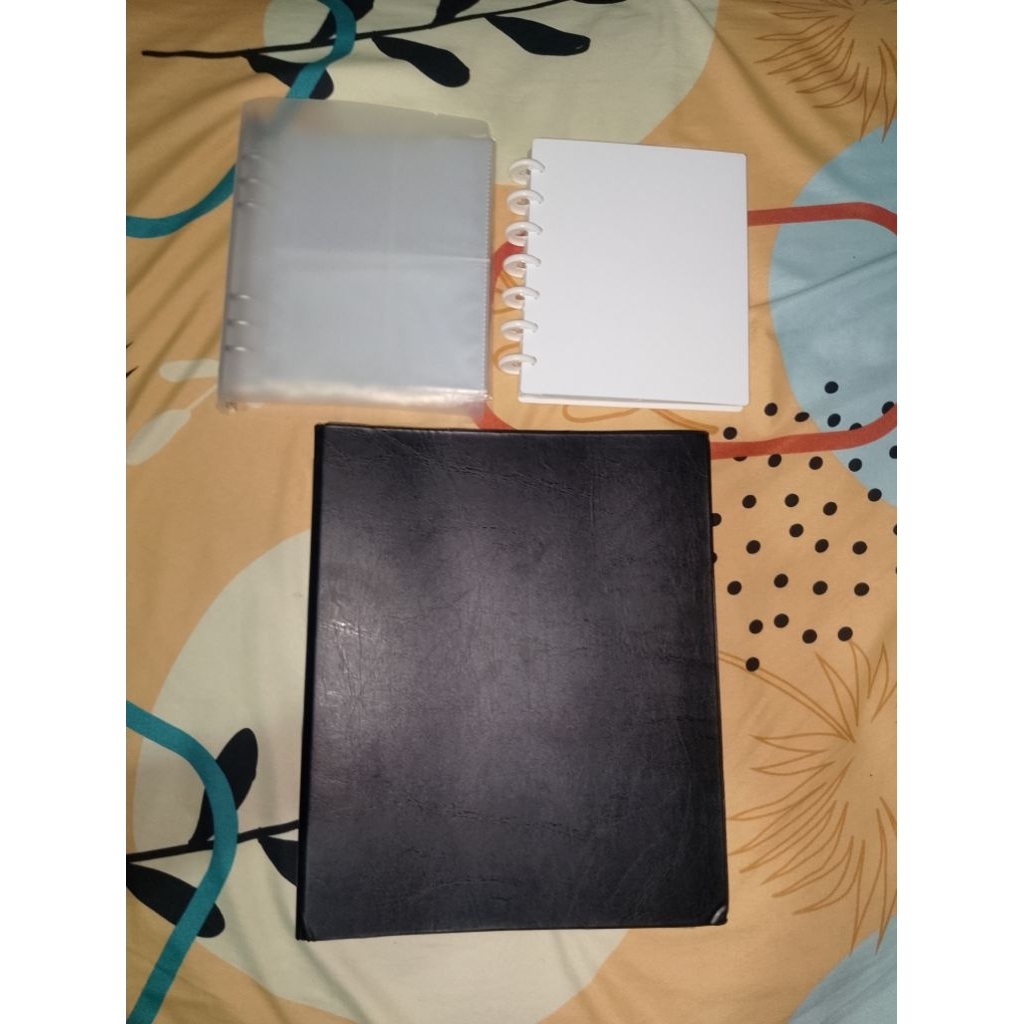 BINDER MURAH PRELOVED