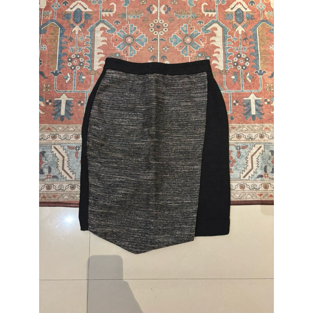Rok Wanita The Executive sz M