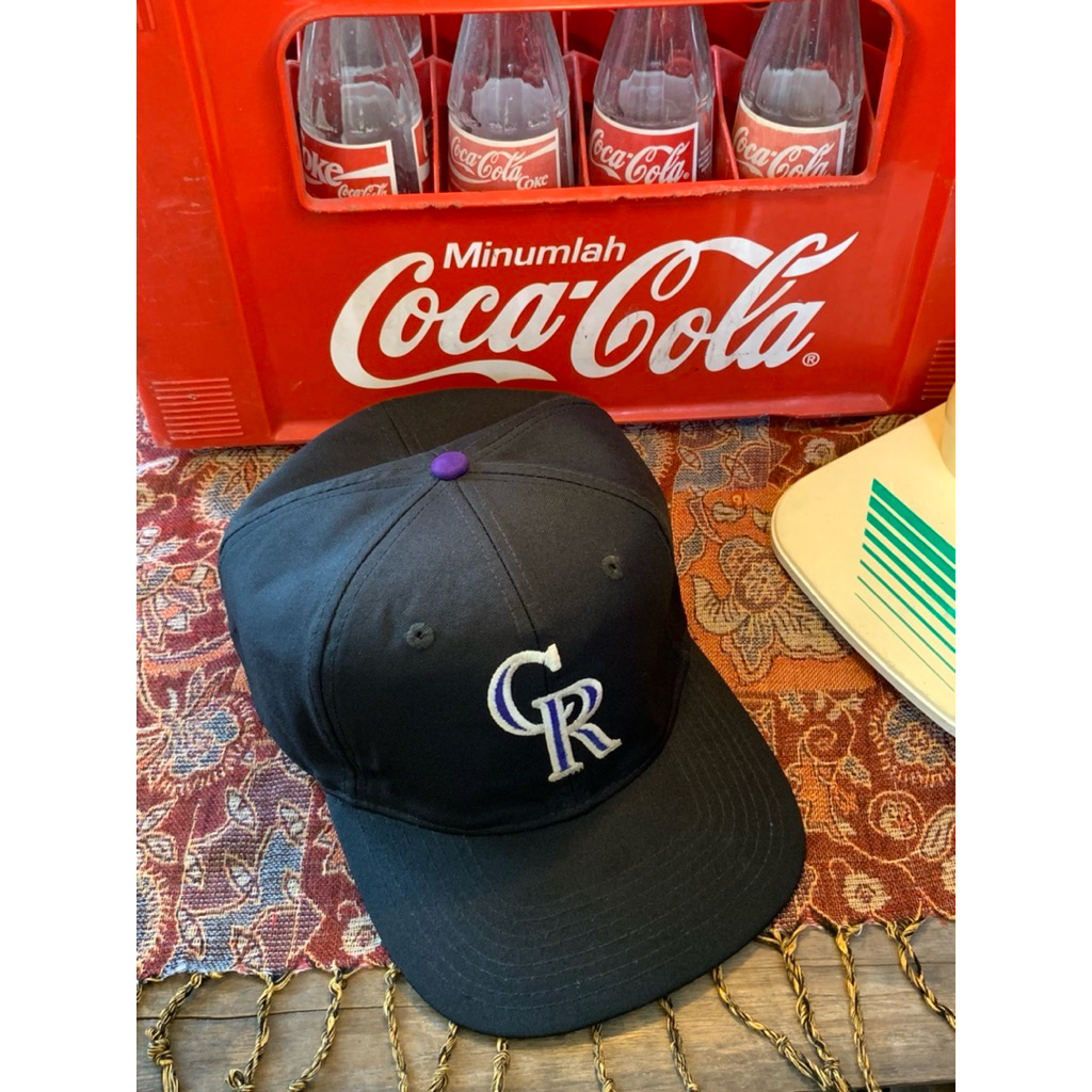 TOPI VINTAGE COLORADO ROCKIES By TWINS