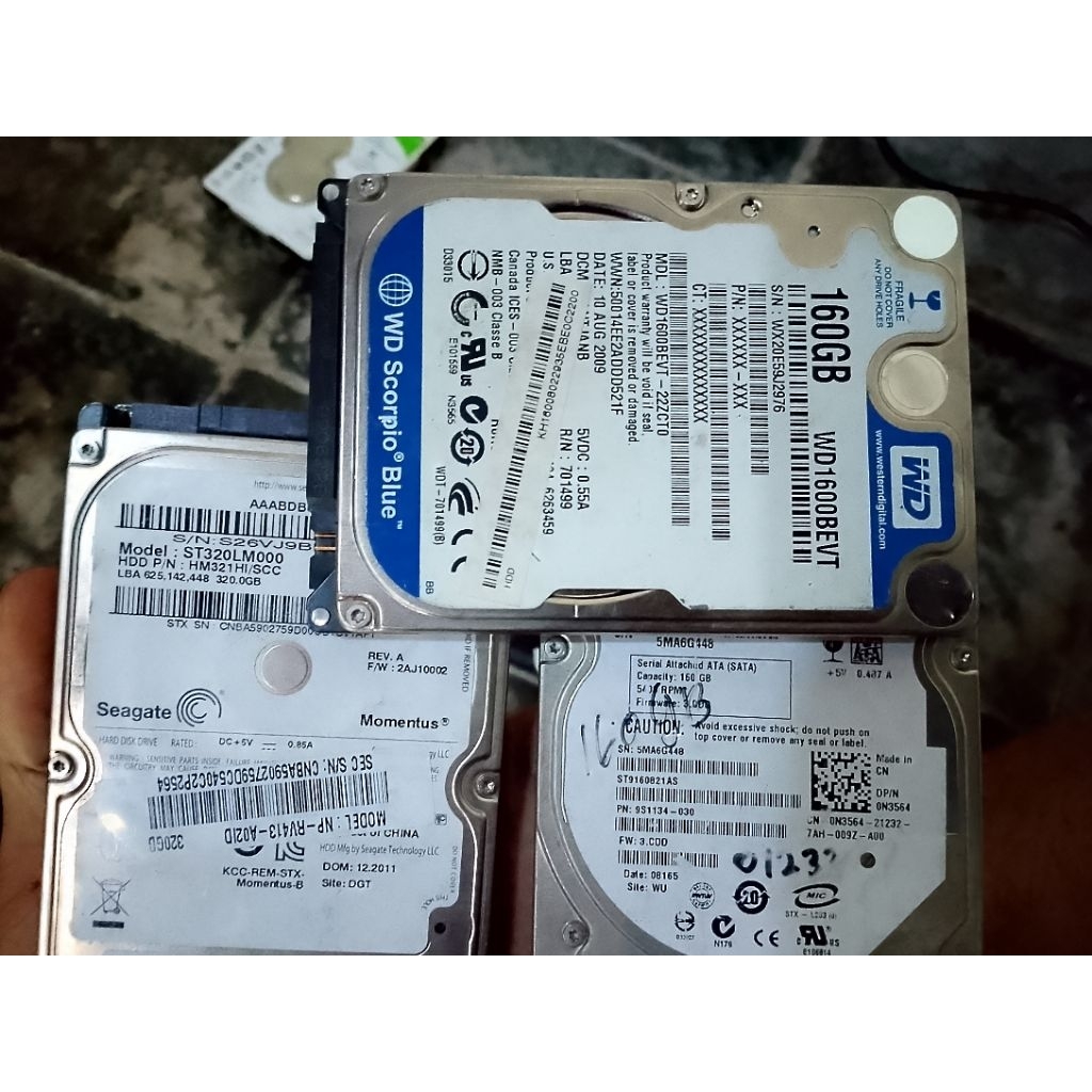 Harddisk Laptop 1 TB (2 unit)