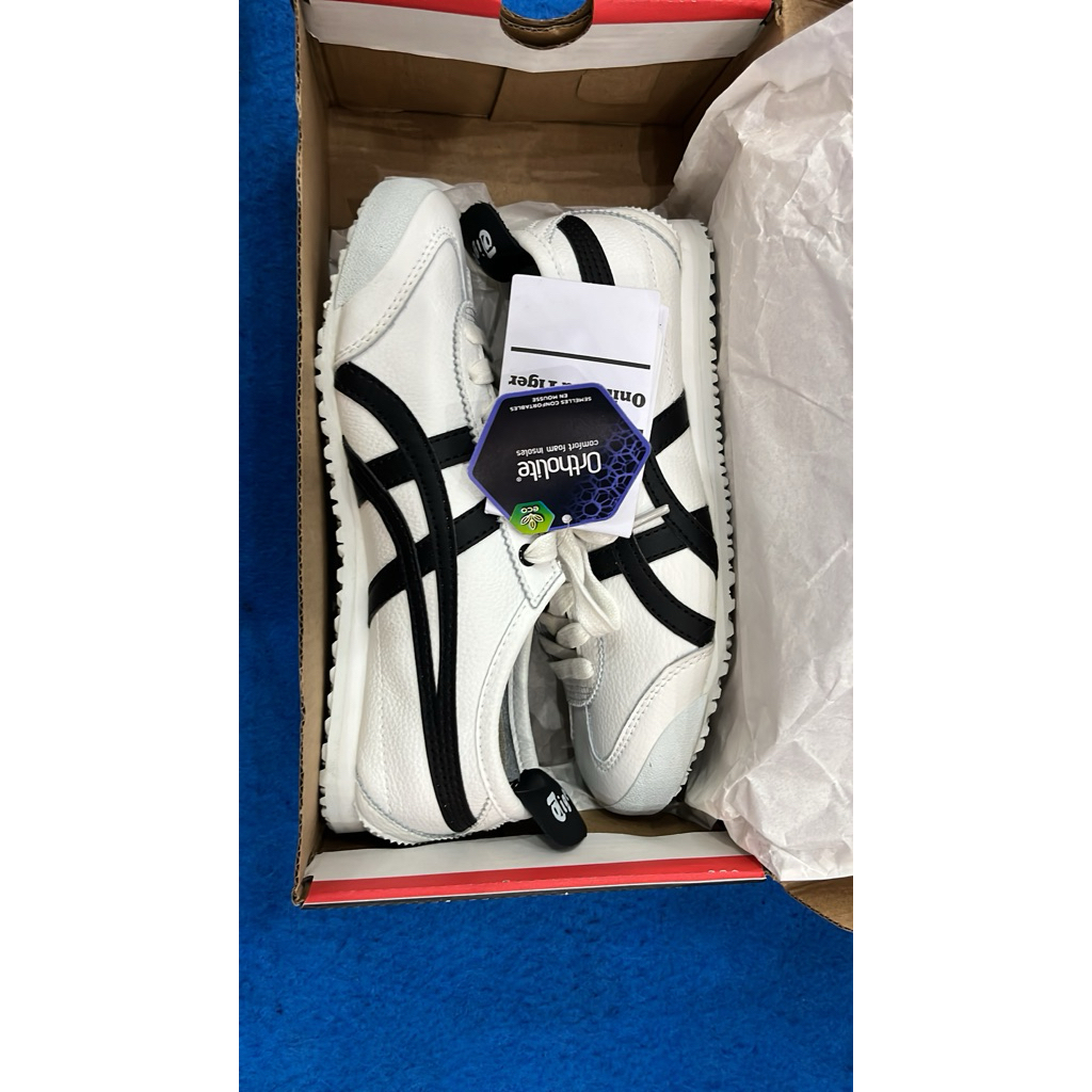 Onitsuka Tiger Mexico 66 Black White Size 38 Ori (No KW)