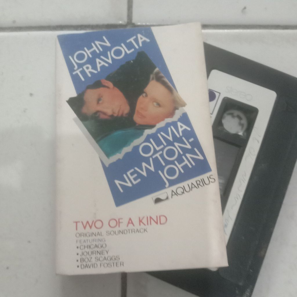 Kaset Pita Olivia Newton John John Travolta