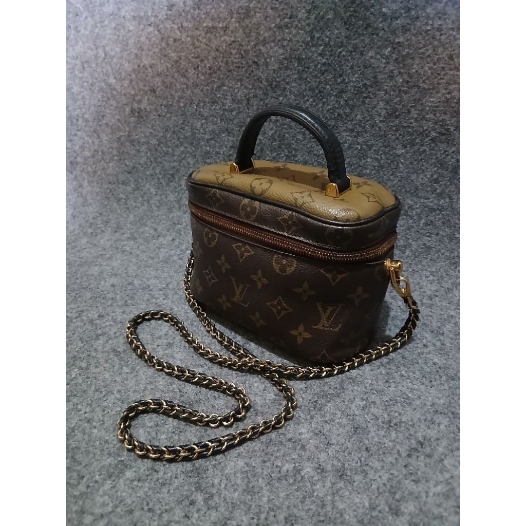 LV Vanity Reverse Italy 2020 Preloved