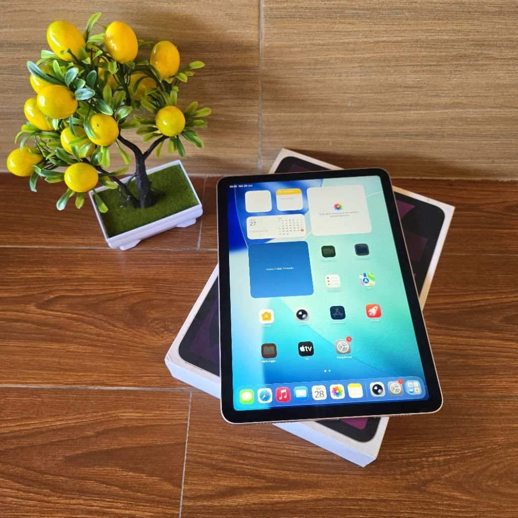 iPad Air 5 64GB wifi resmi ibox siap pakai