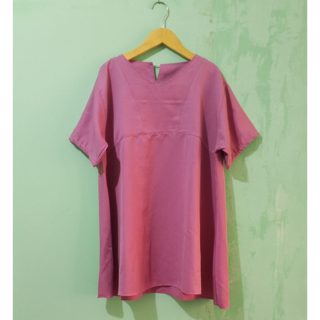 121. blouse wanita pink polos