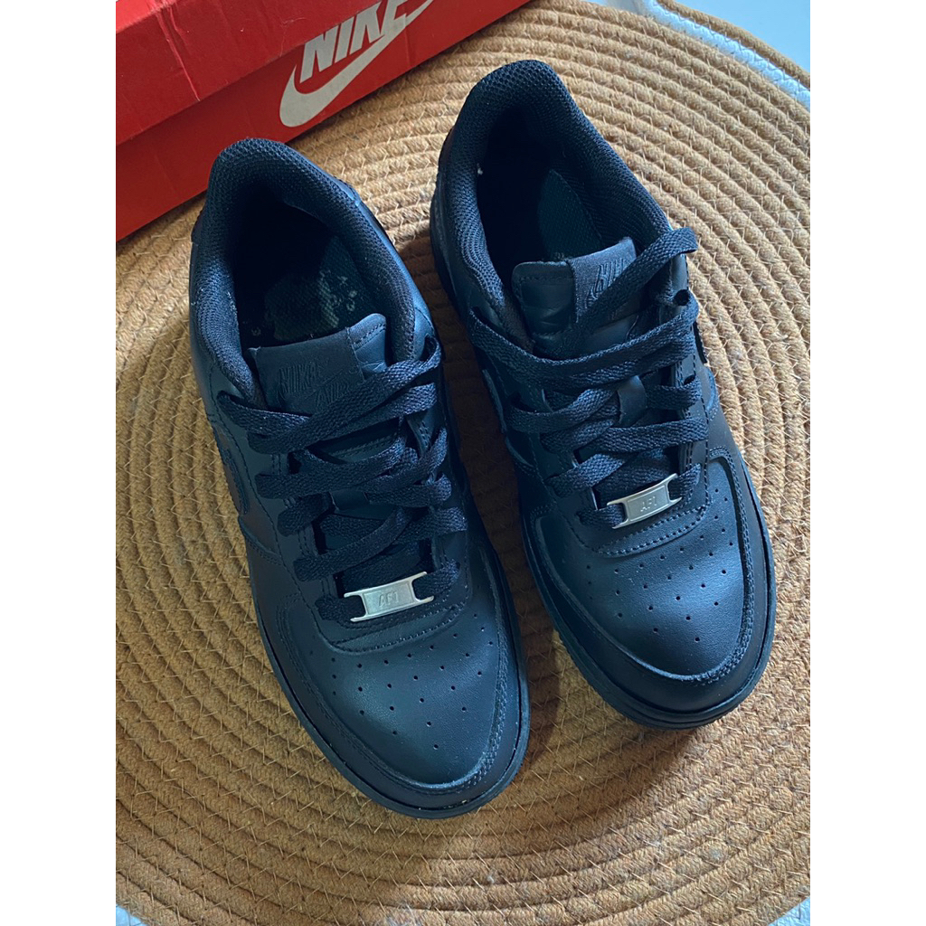 Preloved Sepatu Nike Air Force 1 Size 36 Black Sneakers Black Sneakers Women Black Sepatu Hitam Wani